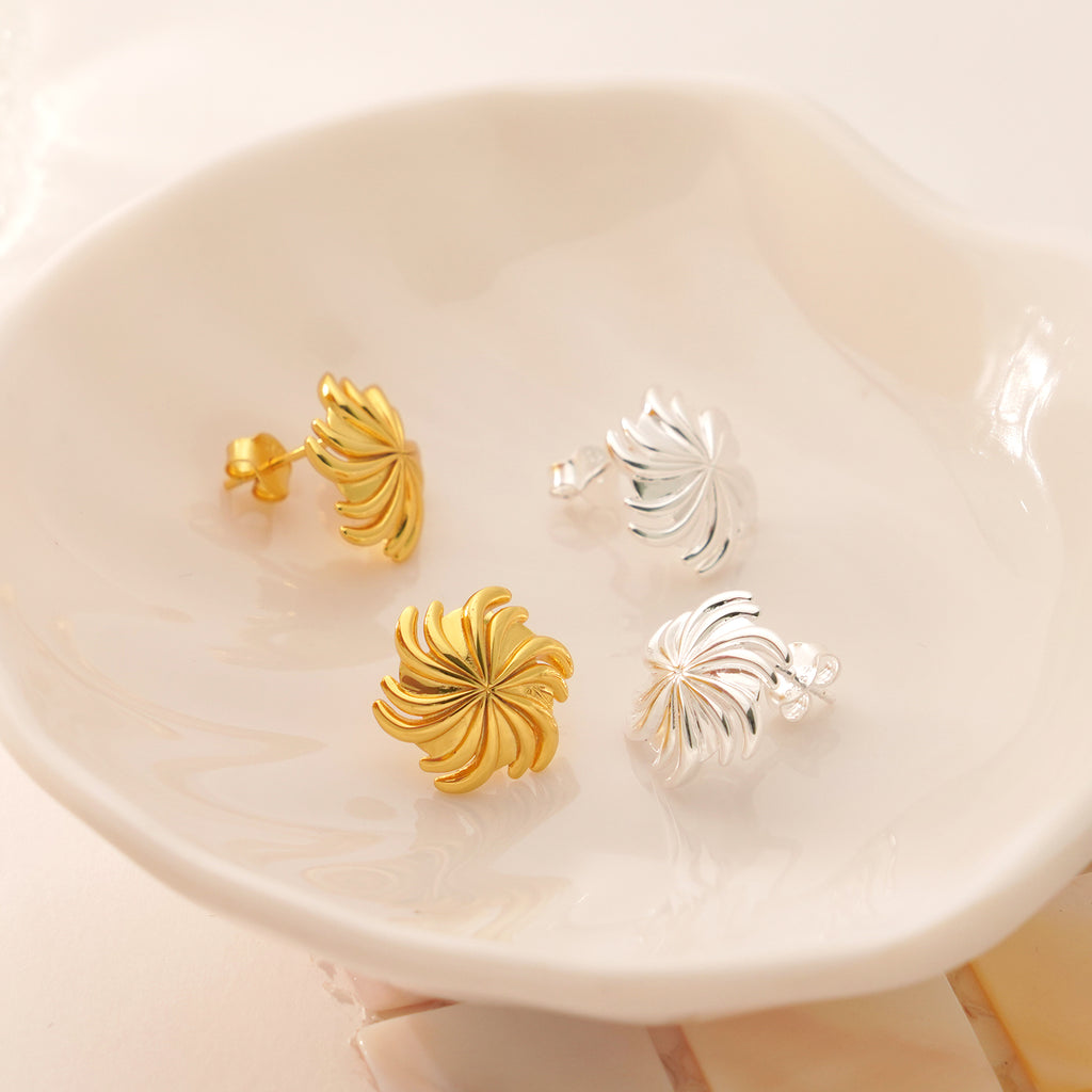 Sunny Spiral Flower Stud Earrings