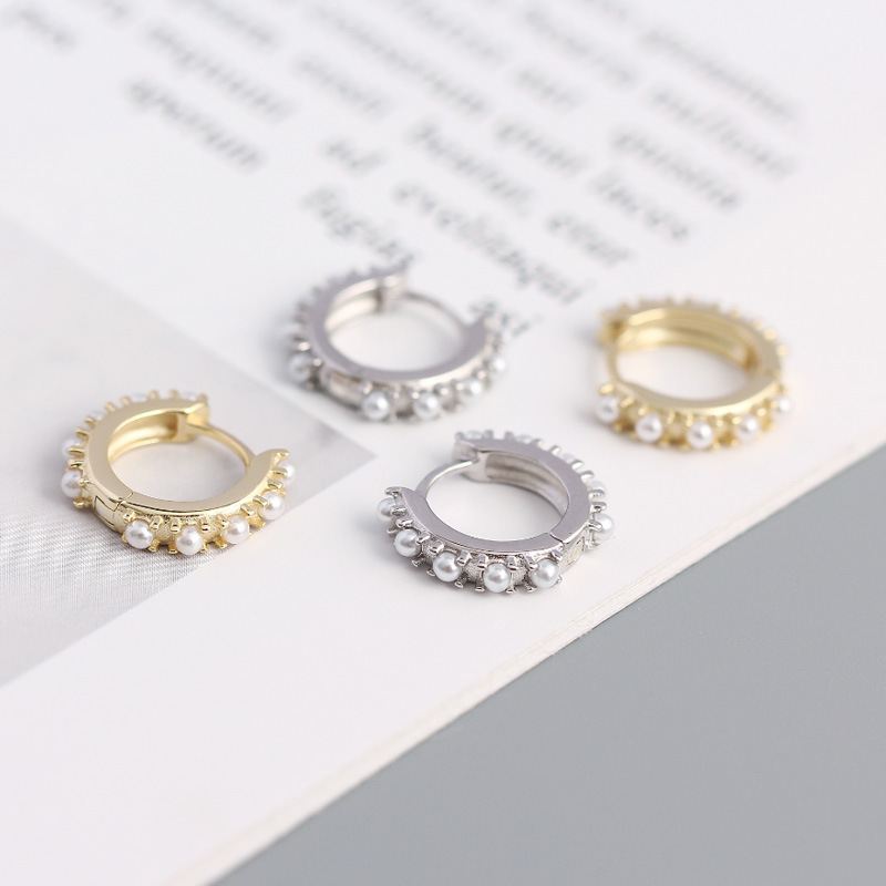 Mini Shell Pearls Huggie Hoop Earrings