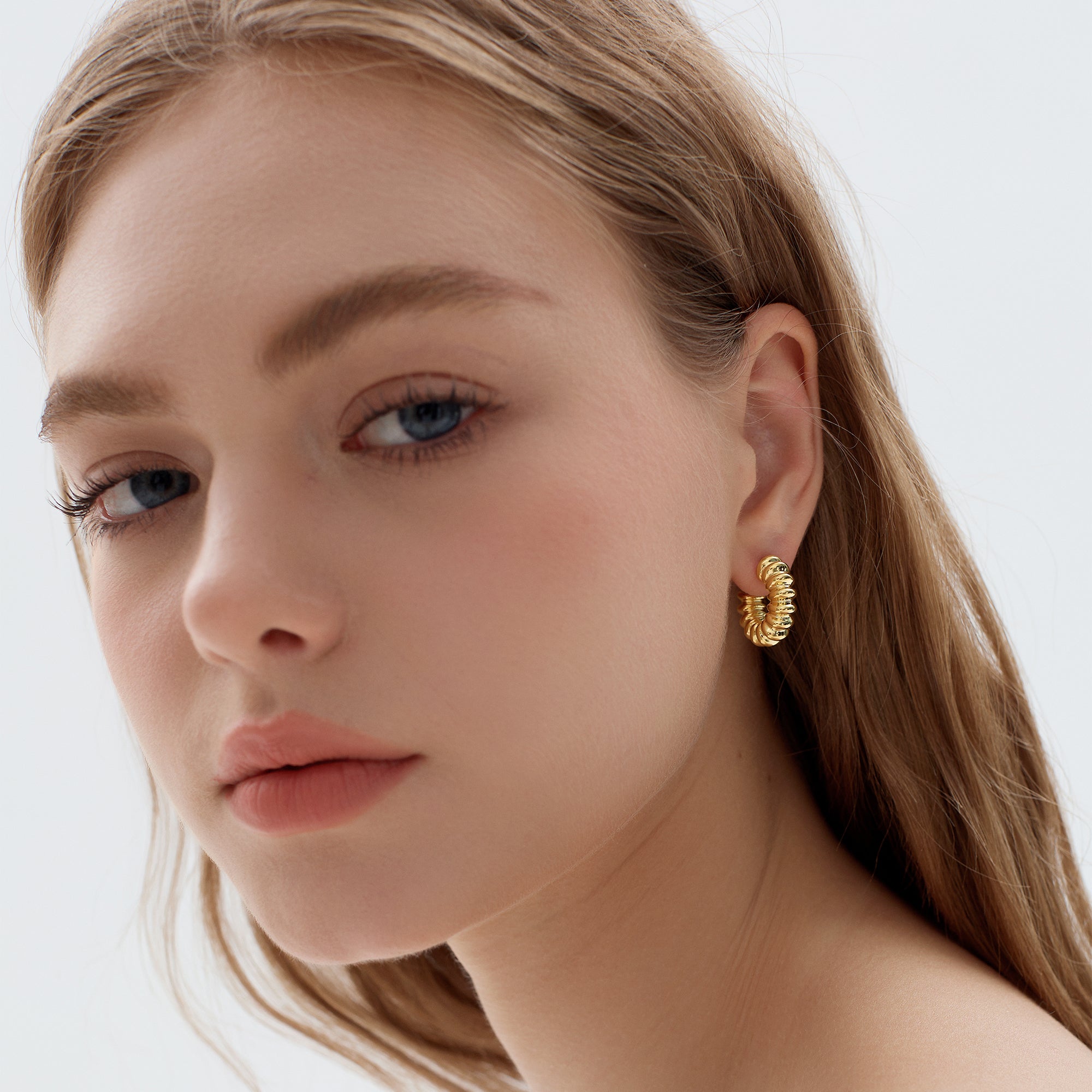 Chunky Electroforming Hollow Light Hoop Earrings