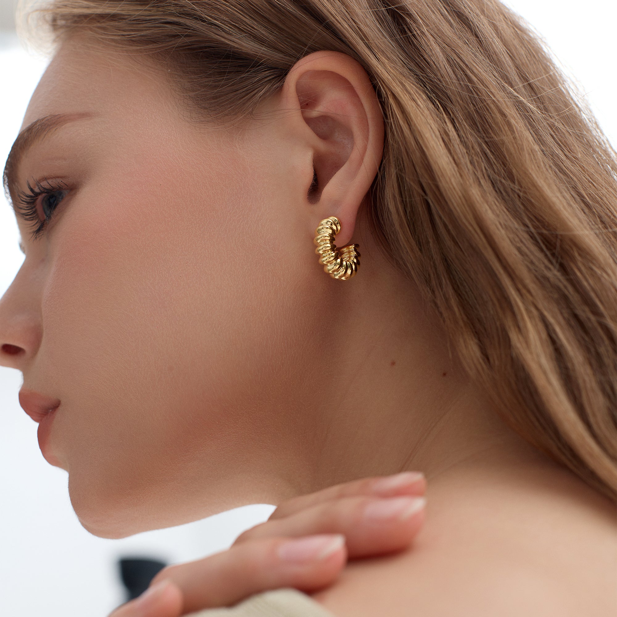 Chunky Electroforming Hollow Light Hoop Earrings