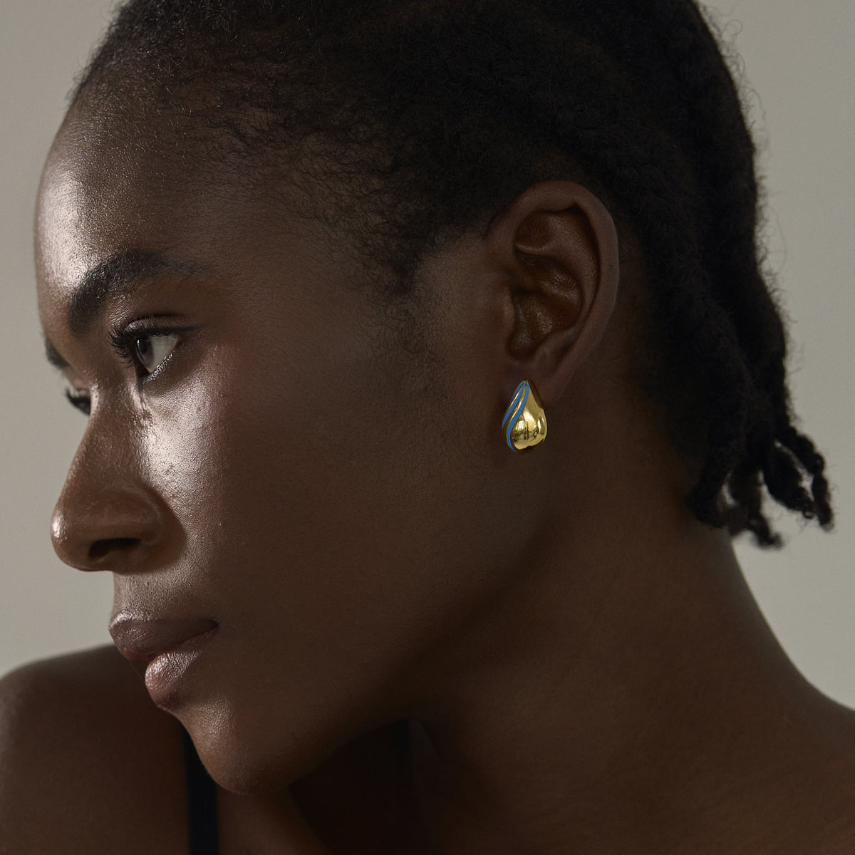 Fine Irregular Waterdrop Electroforming Lightweight Stud Earrings
