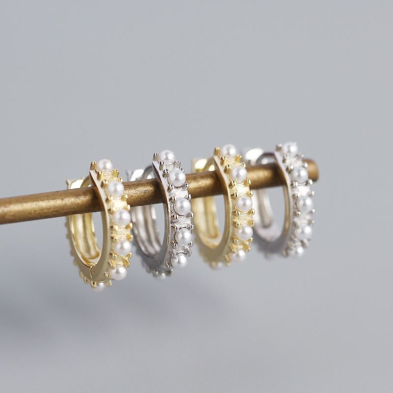 Mini Shell Pearls Huggie Hoop Earrings