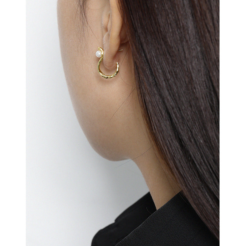 S Shape Round Shell Pearl Hoop Earrings