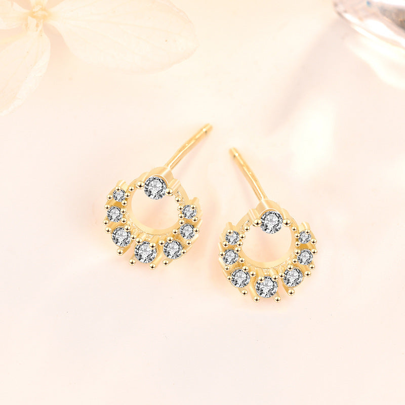 Mini Garland Circle Stud Earrings